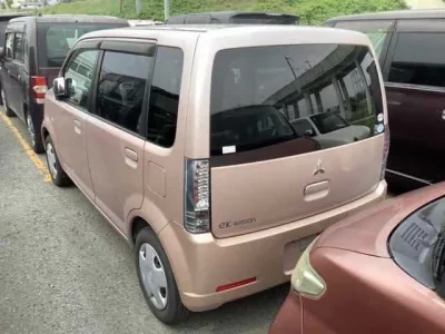 Mitsubishi EK WAGON
