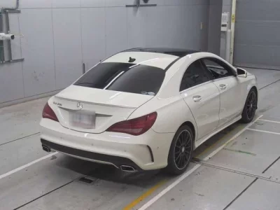 Mercedes-Benz CLA CLASS