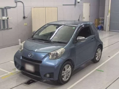 Toyota IQ