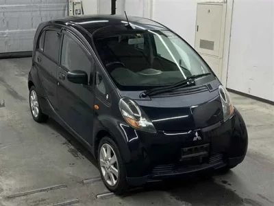 Mitsubishi I