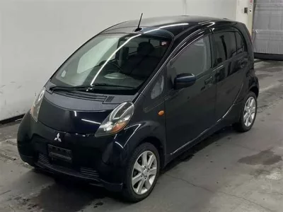 Mitsubishi I