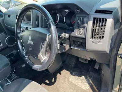 Mitsubishi DELICA D5