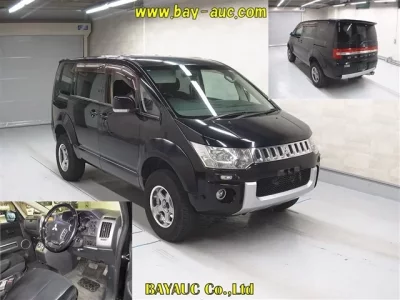 Mitsubishi DELICA D5