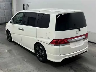 Honda STEP WAGON