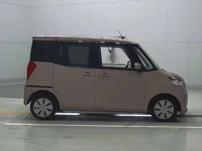 Mitsubishi EK SPACE