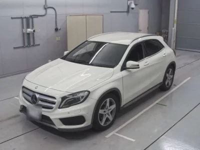Mercedes-Benz GLA CLASS