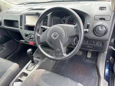 Nissan AD