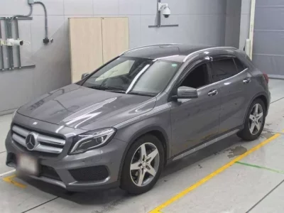 Mercedes-Benz GLA CLASS