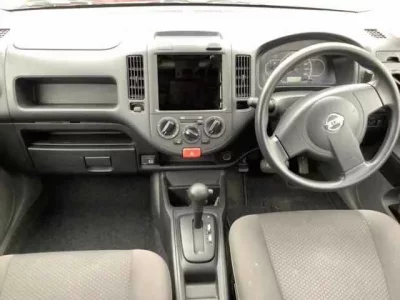 Nissan AD
