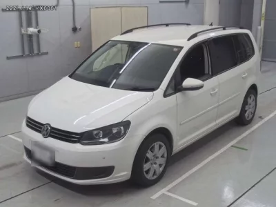 Volkswagen GOLF TOURAN