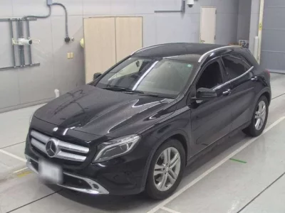 Mercedes-Benz GLA CLASS