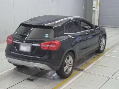 Mercedes-Benz GLA CLASS