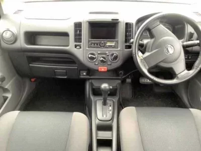 Nissan AD