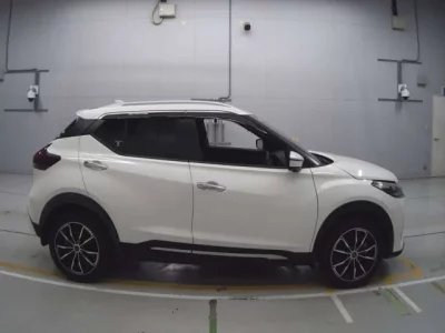 Nissan KIX