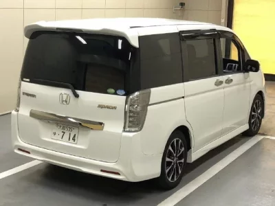Honda STEP WAGON