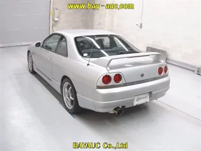 Nissan SKYLINE