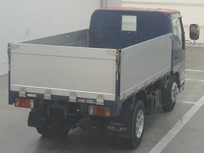 Isuzu ELF