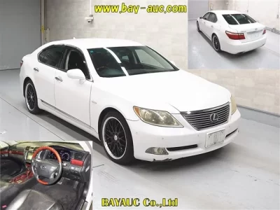 Lexus LS