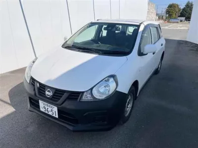 Nissan AD