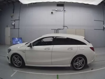 Mercedes-Benz CLA CLASS