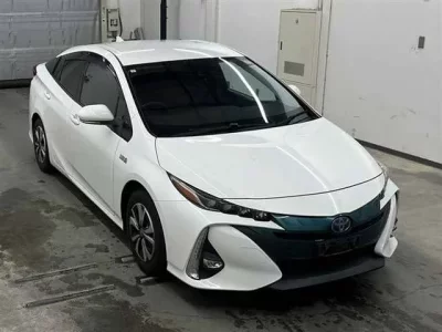 Toyota PRIUS PHV