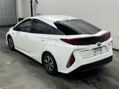 Toyota PRIUS PHV