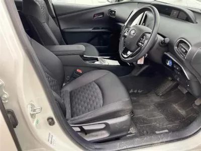 Toyota PRIUS PHV