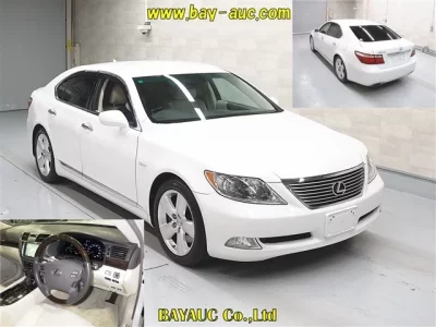 Lexus LS
