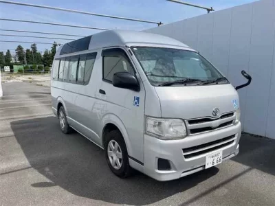 Toyota REGIUS ACE VAN