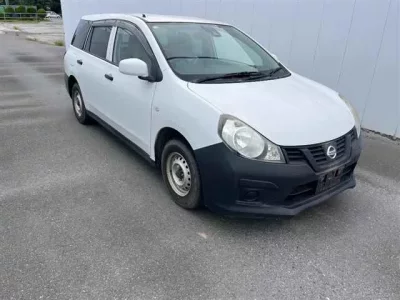 Nissan AD