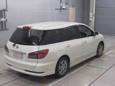 Nissan WINGROAD