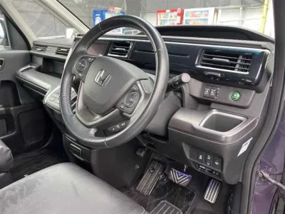 Honda STEP WAGON