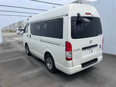 Toyota REGIUS ACE VAN