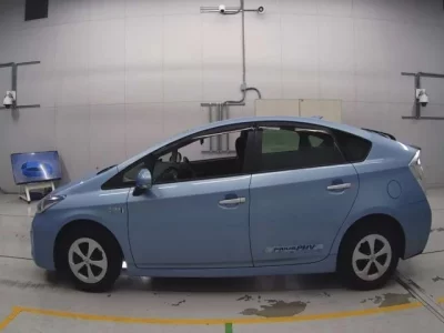 Toyota PRIUS PHV