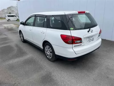 Nissan WINGROAD