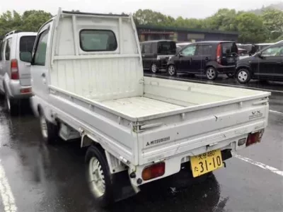 Mitsubishi MINICAB TRUCK