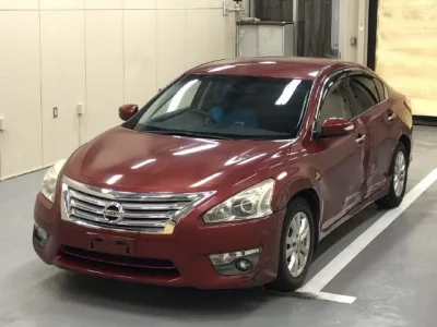 Nissan TEANA