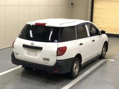 Nissan AD