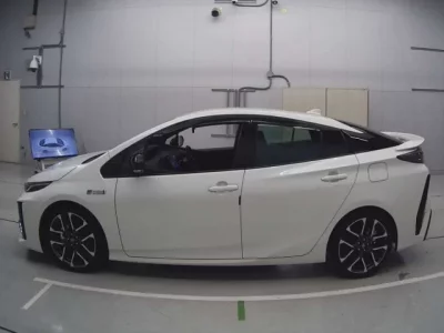 Toyota PRIUS PHV