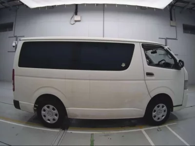 Toyota REGIUS ACE VAN