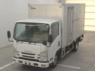 Isuzu ELF