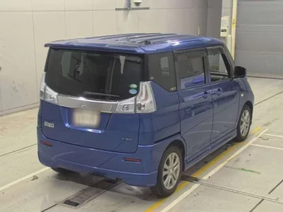 Mitsubishi DELICA D2