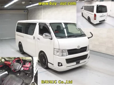 Toyota HIACE VAN
