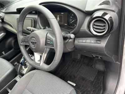 Nissan KIX
