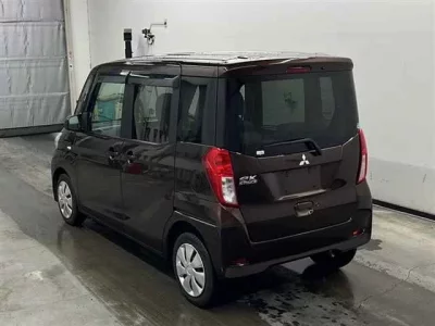 Mitsubishi EK SPACE