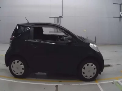 Toyota IQ