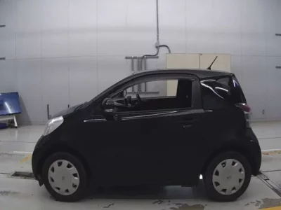 Toyota IQ