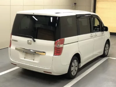 Honda STEP WAGON