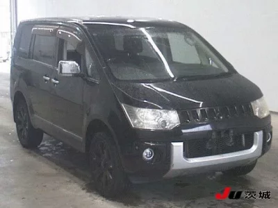 Mitsubishi DELICA D5