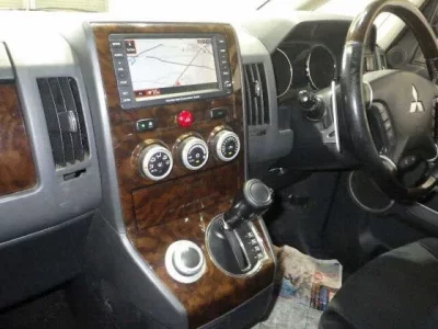Mitsubishi DELICA D5